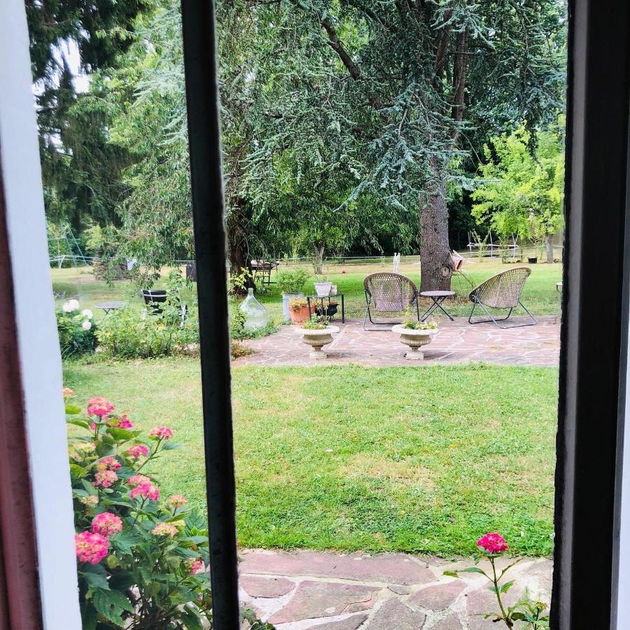 Les Jardins De La Tuilerie Bed & Breakfast Jouarre Dış mekan fotoğraf