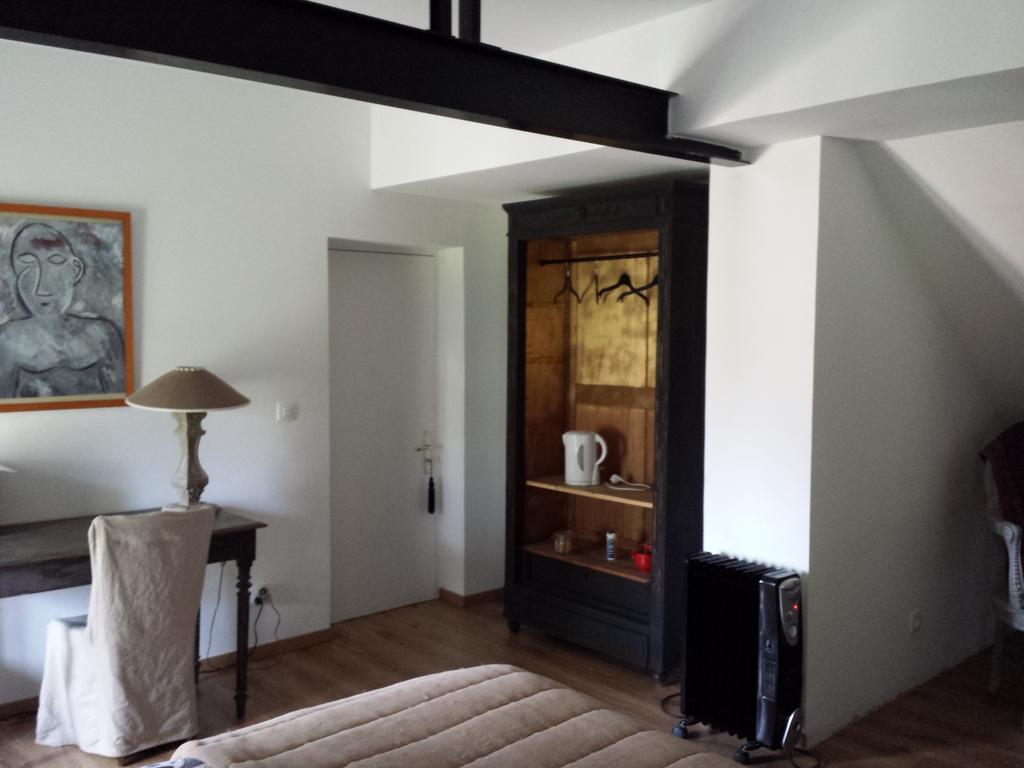 Les Jardins De La Tuilerie Bed & Breakfast Jouarre Dış mekan fotoğraf