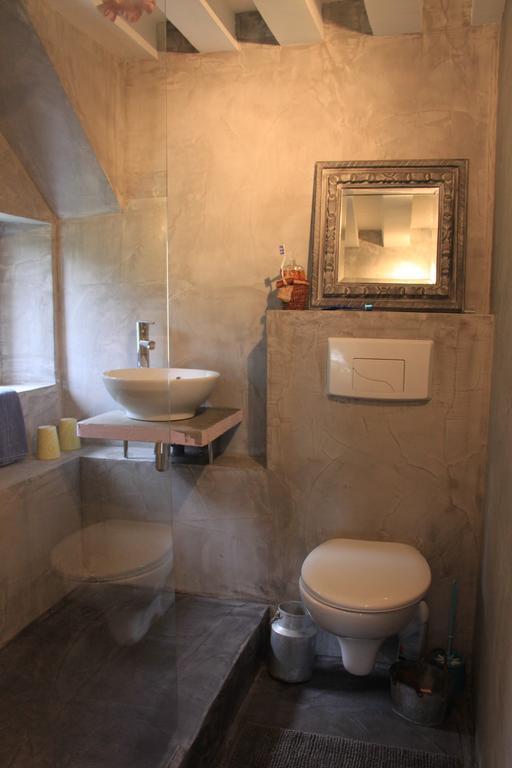 Les Jardins De La Tuilerie Bed & Breakfast Jouarre Oda fotoğraf