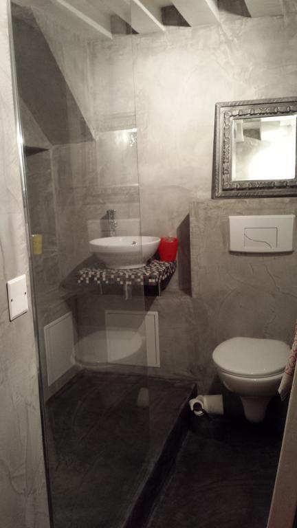 Les Jardins De La Tuilerie Bed & Breakfast Jouarre Oda fotoğraf
