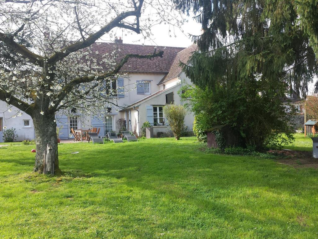 Les Jardins De La Tuilerie Bed & Breakfast Jouarre Dış mekan fotoğraf