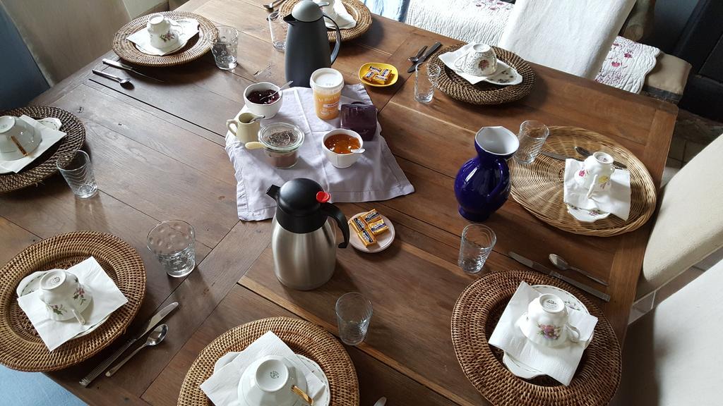 Les Jardins De La Tuilerie Bed & Breakfast Jouarre Dış mekan fotoğraf