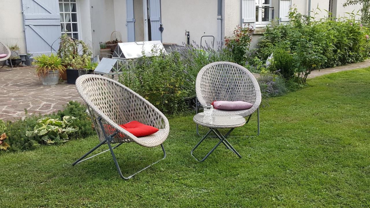 Les Jardins De La Tuilerie Bed & Breakfast Jouarre Dış mekan fotoğraf
